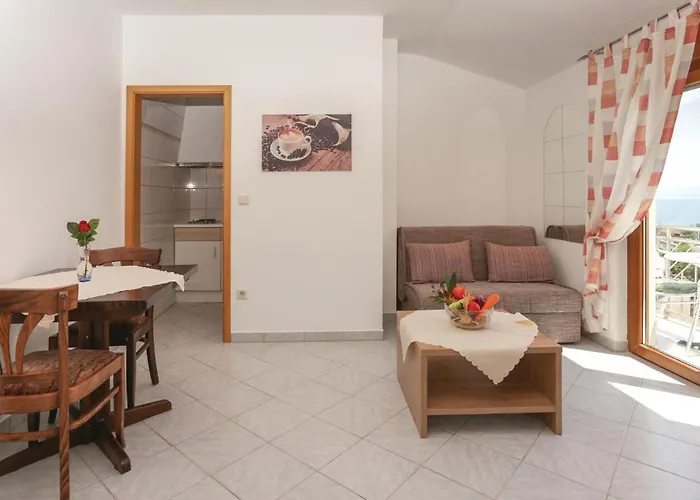 One-bedroom In Okrug Gornji Appartamento Traù